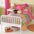 Jenny Lind Bed