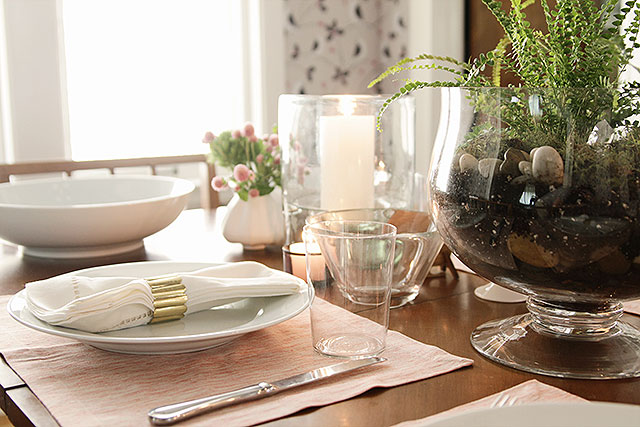 Mystery Box Challenge: Setting a Table for Four