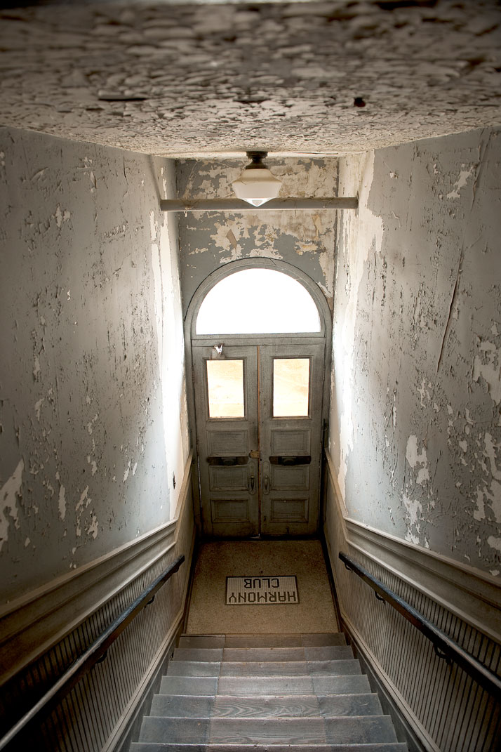 An Abandoned Men’s Club Is Now a Home