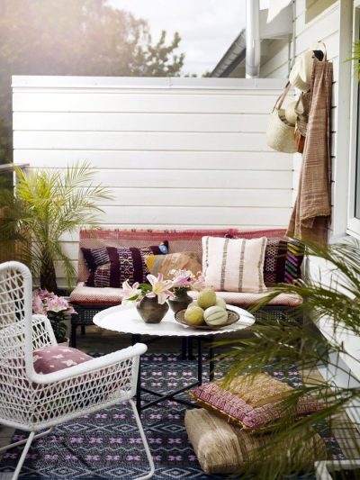 Outdoor Lounge Seating Area