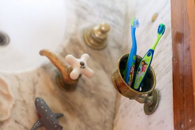 Kids' Toothbrushes