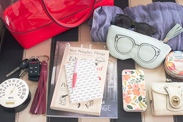 Peek Inside my Tote Bag – Making it Lovely