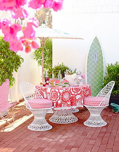 Pink Vintage Patio Dining Set