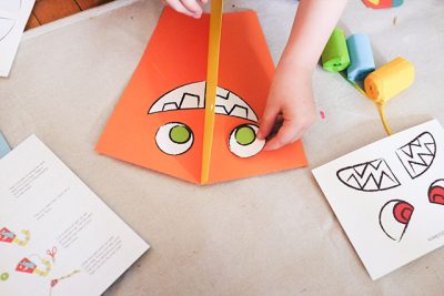Making a Kiwi Crate Kite