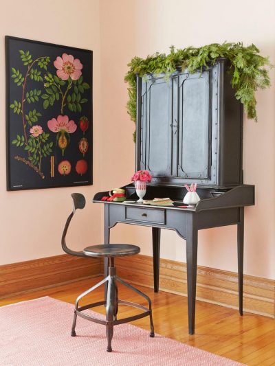 Making it Lovely's Secretary Desk in HGTV Magazine's Christmas 2015 Issue