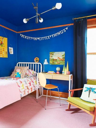 Making it Lovely's Daughter's Bedroom in HGTV Magazine's Christmas 2015 Issue