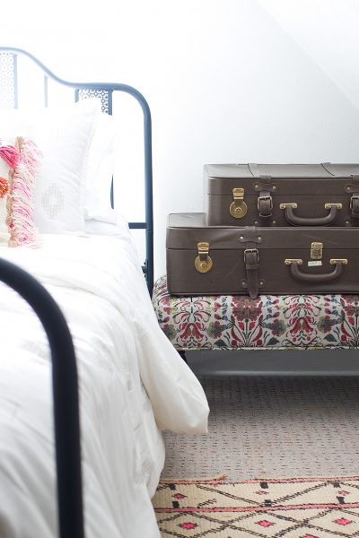 Bench as Luggage Rack | Making it Lovely
