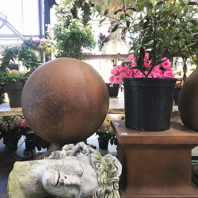 New weird things for the garden!