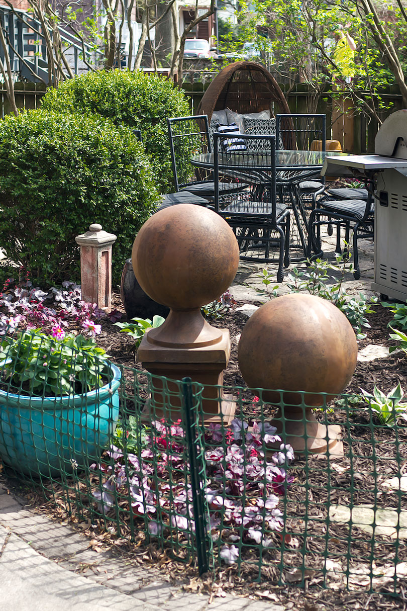 Estate Garden Finials as Garden Sculpture | Making it Lovely