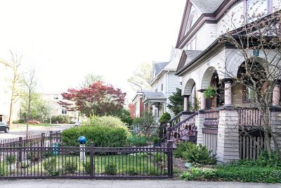 Making it Lovely's Queen Anne Victorian and Fenced Front Garden