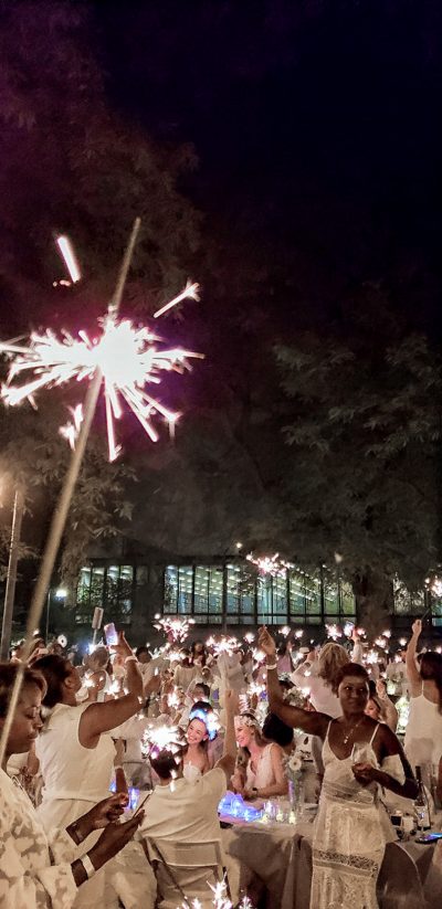 Sparklers at Dîner en Blanc Chicago 2018
