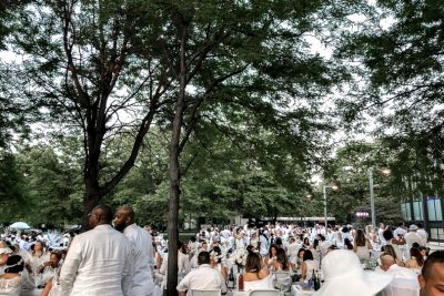 Chicago Dîner en Blanc 2018 - Attendees at IIT