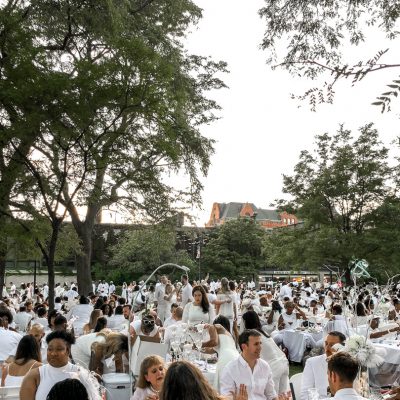 Chicago Dîner en Blanc 2018 - The Crowd at IIT