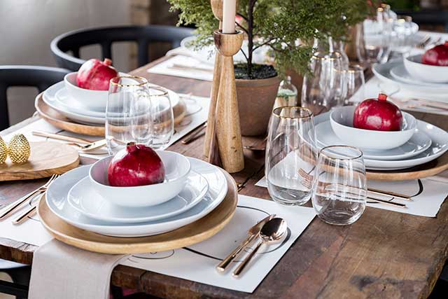 Design and Dine Holiday Tabletop Giveaway