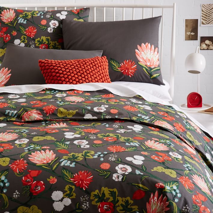 Let's Decorate with Floral Bedding - Making it Lovely